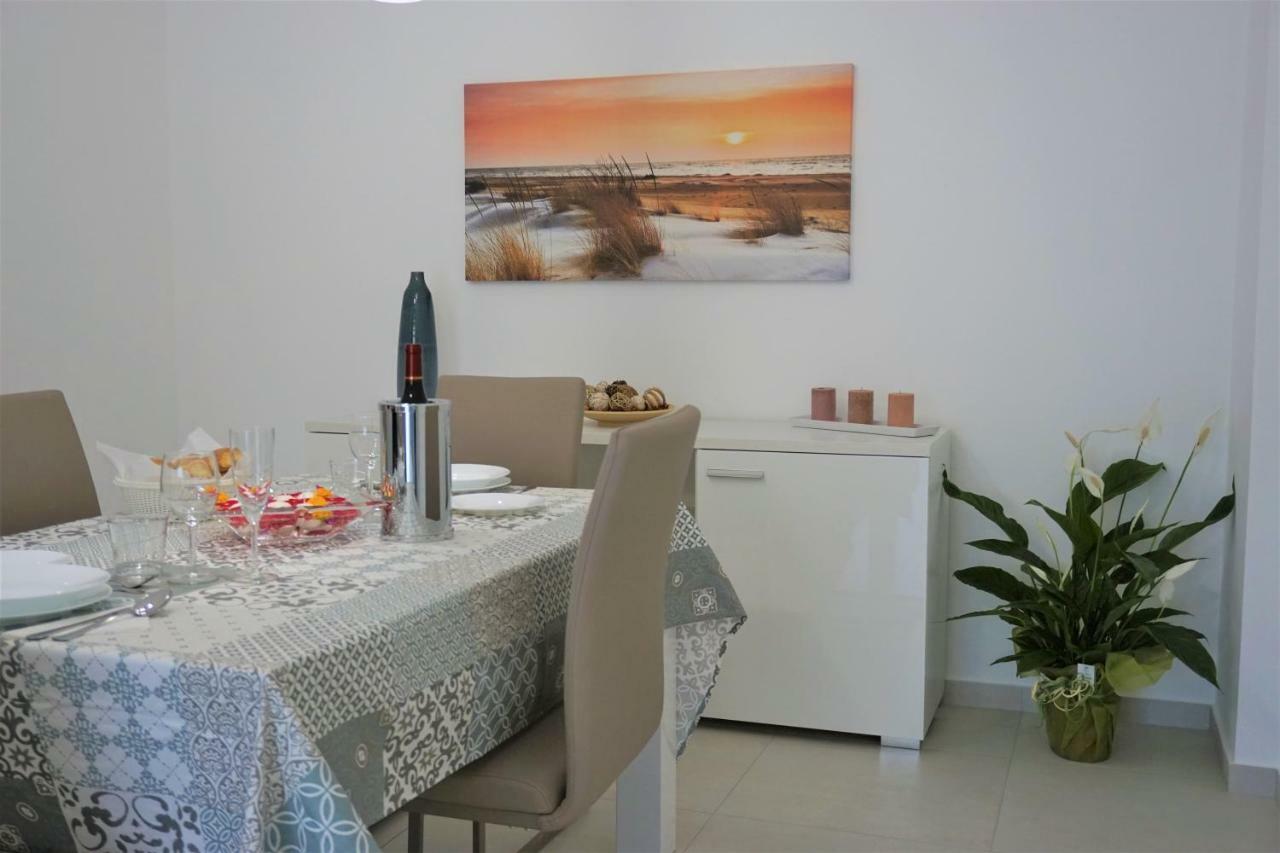 Casa Gise Apartment อาชิ กัสเตลโล ภายนอก รูปภาพ