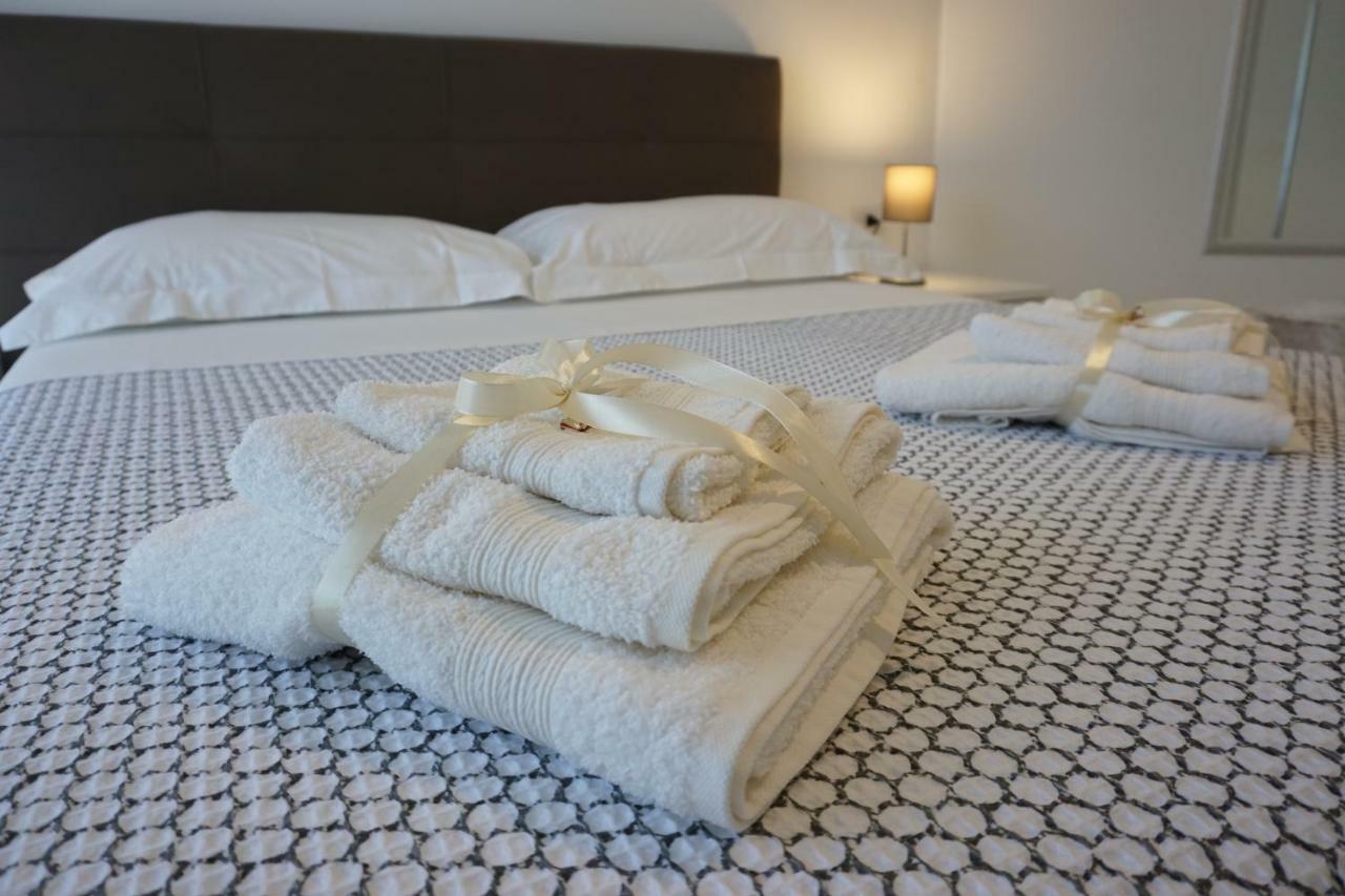 Casa Gise Apartment อาชิ กัสเตลโล ภายนอก รูปภาพ