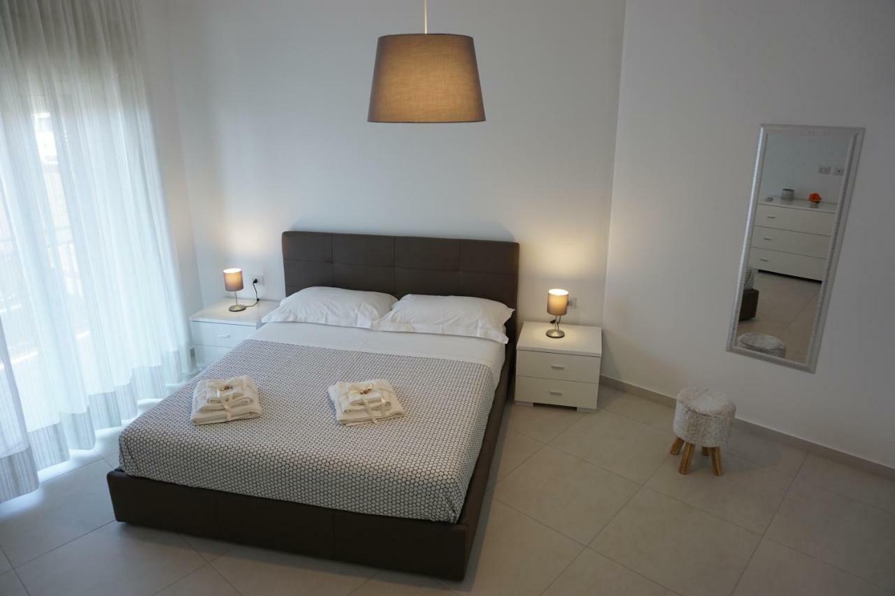 Casa Gise Apartment อาชิ กัสเตลโล ภายนอก รูปภาพ